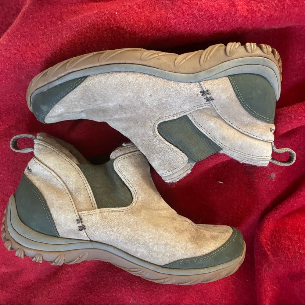 Patagonia Beige and Black Waterproof Footwear